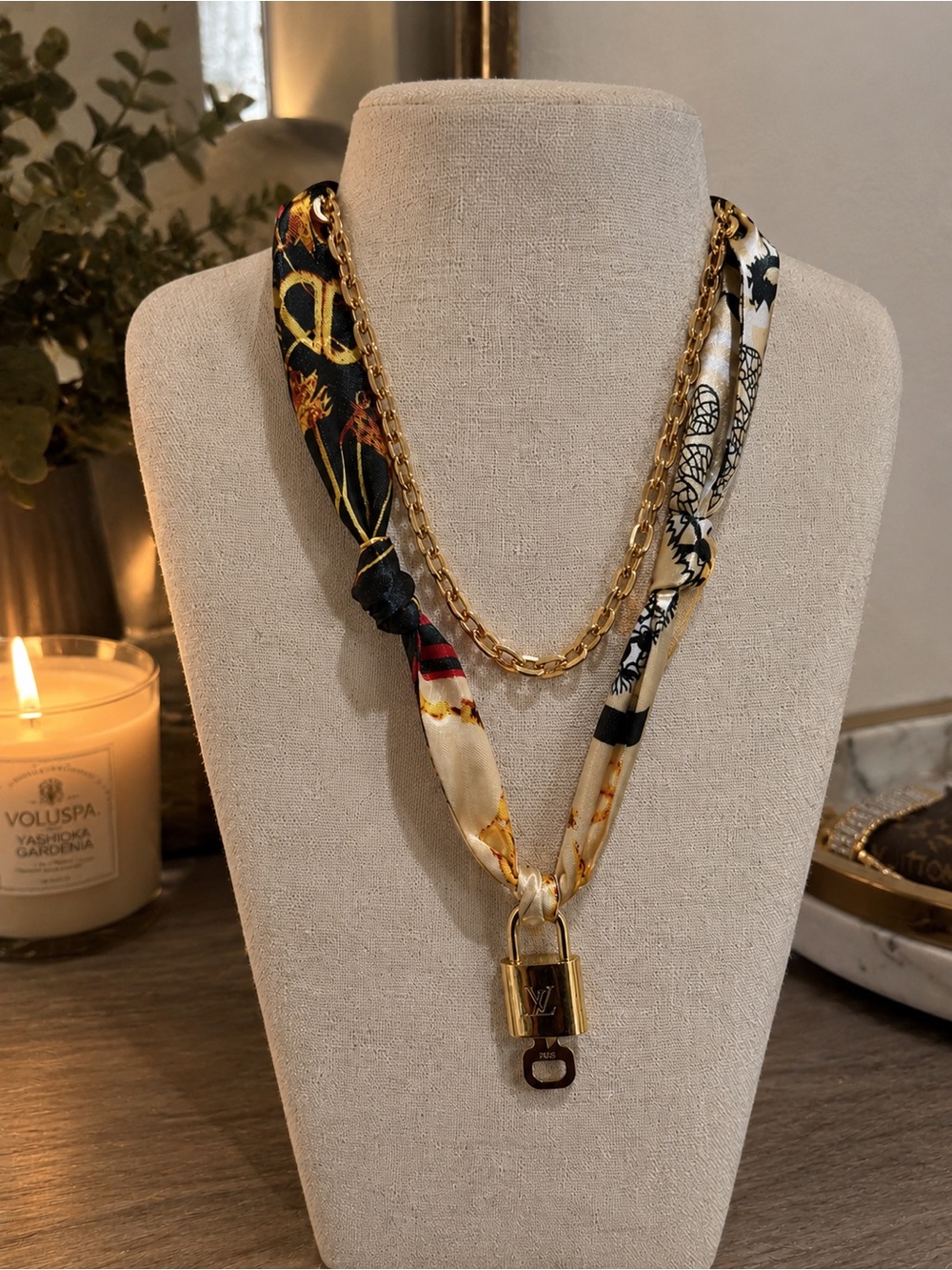 LV lock 435 on Patterned Scarf Necklace w/ gold tone chain
